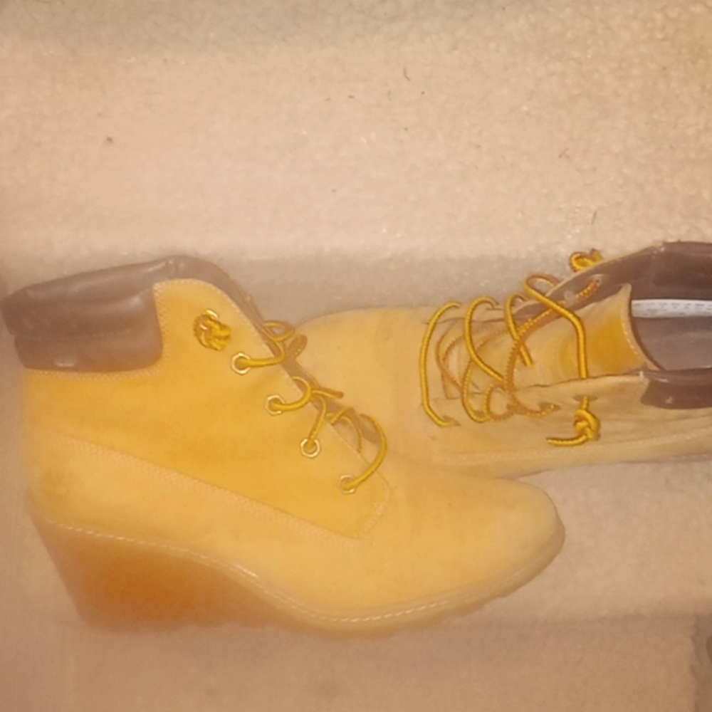 Women's Wedge Timberlands